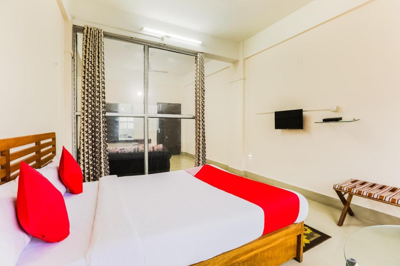 Oyo 44821 Hotel Paane Pasighat Ngoại thất bức ảnh